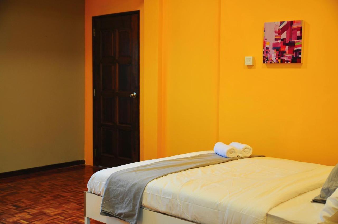 Grayhaus Spacious Bungalow & Garden Villa - Ss3 Petaling Jaya, Near Sunway - Stay Only No Events エクステリア 写真
