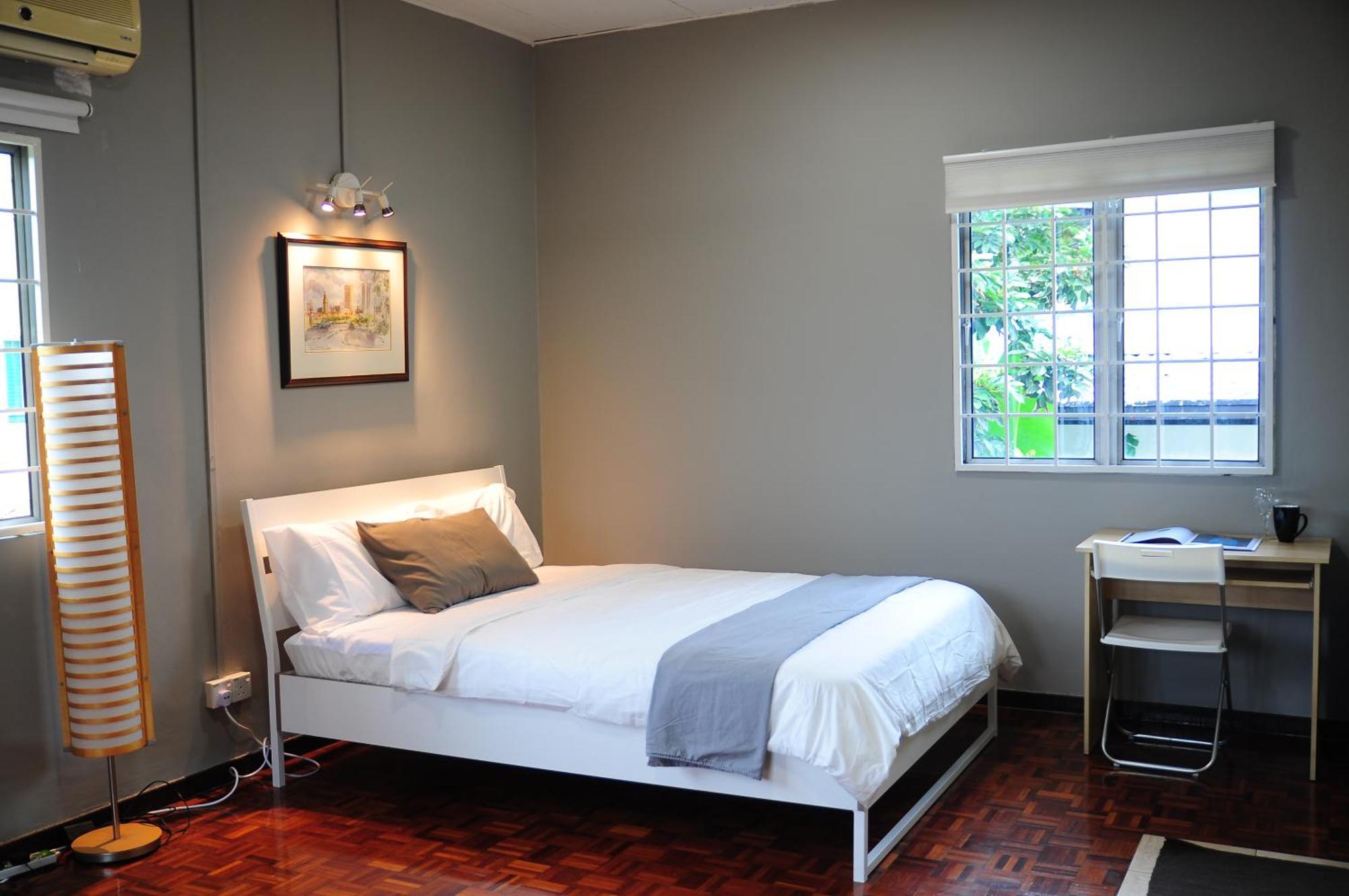 Grayhaus Spacious Bungalow & Garden Villa - Ss3 Petaling Jaya, Near Sunway - Stay Only No Events エクステリア 写真