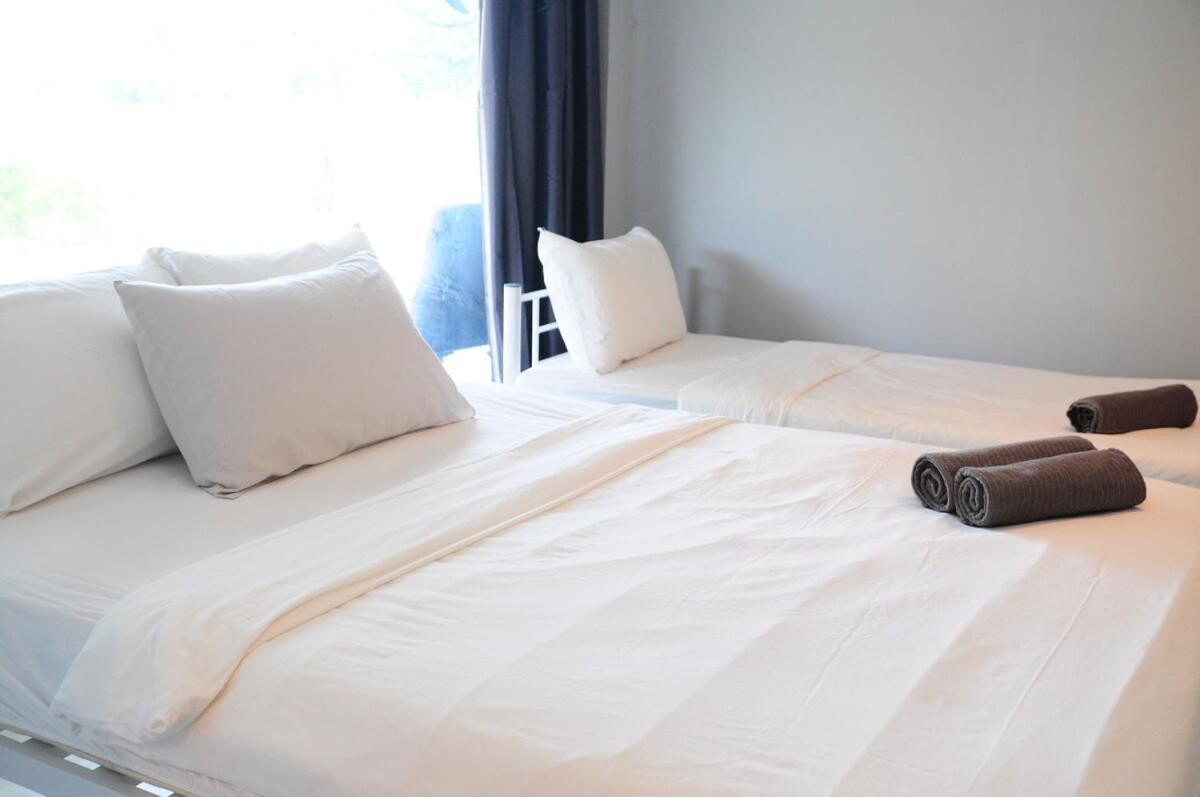 Grayhaus Spacious Bungalow & Garden Villa - Ss3 Petaling Jaya, Near Sunway - Stay Only No Events エクステリア 写真
